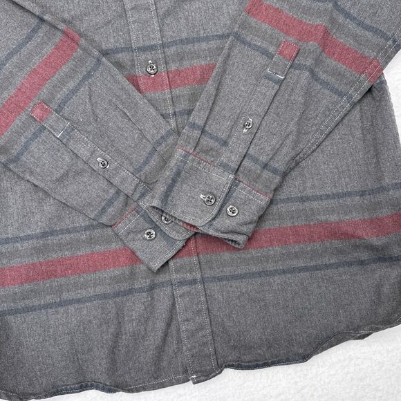 The North Face Shirt Mens Size Medium Button Up Gray Red Striped Hiking Camping - Picture 4 of 10